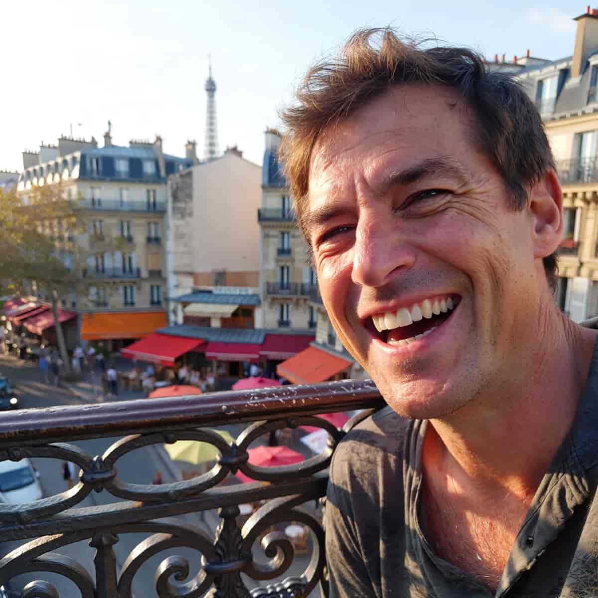 Parisian example generated with ImagineArt 1.5