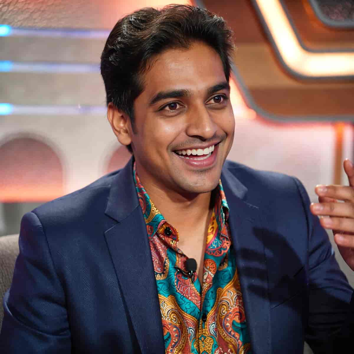 Charismatic example generated with ImagineArt 1.5